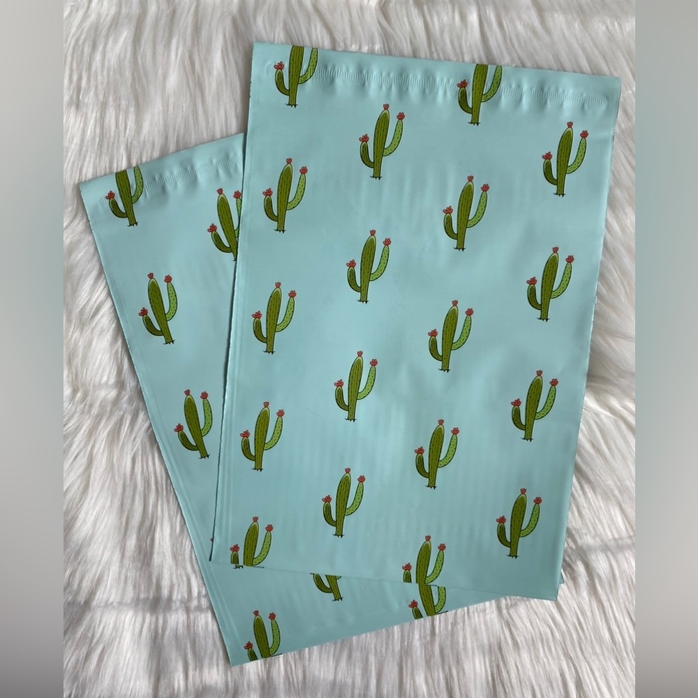 50 10x13 and 50 6x9 Cactus Poly Mailers Plus Stickers - Picture 2 of 4